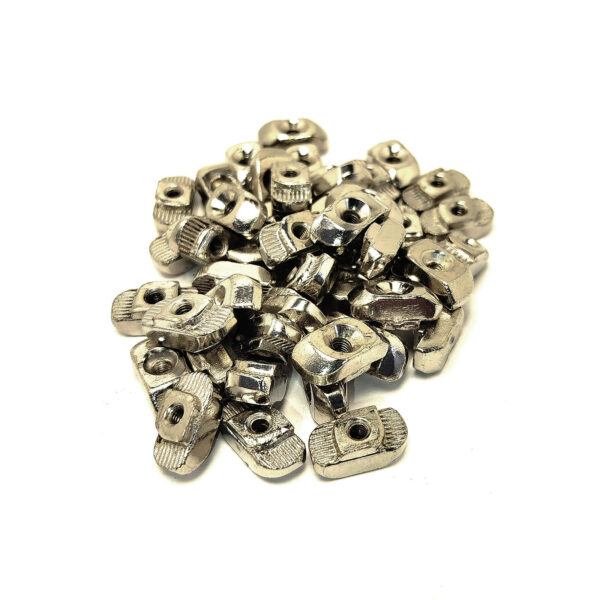 T-nut M5 para Perfil Slot 30 – Porca T com Inserção Rápida